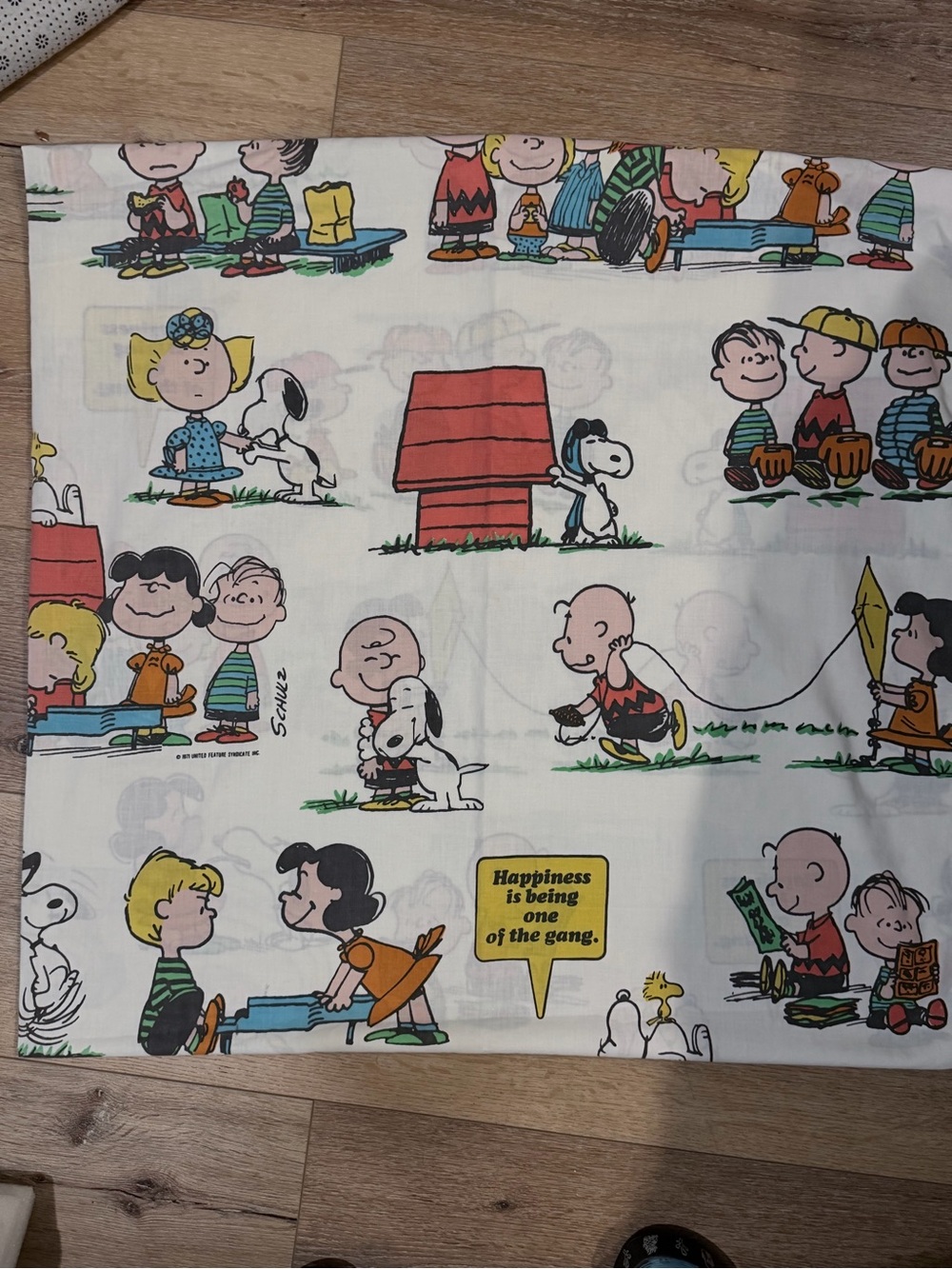 Peanuts Comic Strip White Cotton Blanket with Multicolor Characters # vintage